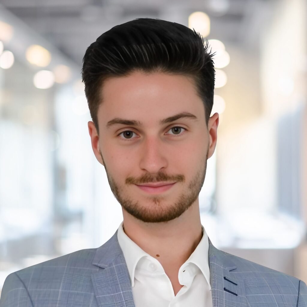 Samuel Rahmine : CEO Luxstay